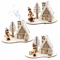 Holz Szene 'Räucherhaus' verschneit