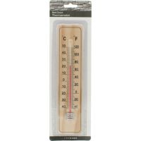 Thermometer aus Holz auf Karte